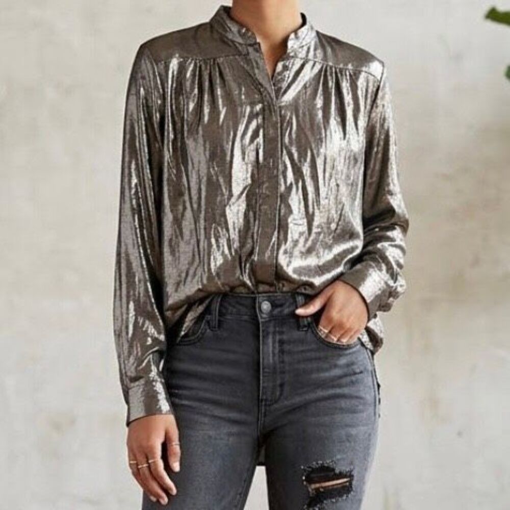 Tfnc LF NWT silver snap button down blouse size medium metallic long sleeve